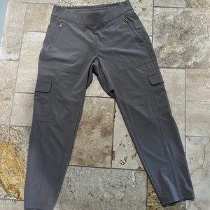 Athleta size 10 cargo pant so light and airy